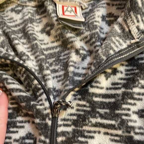 Avalanche women’s Medium gray patterned fleece so soft & comfortable great fit. - Picture 3 of 4